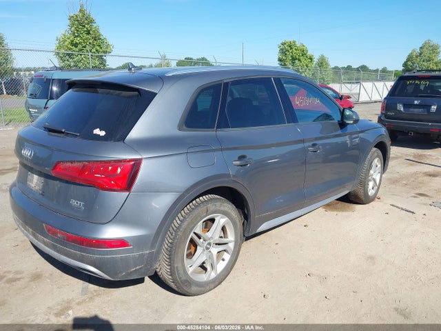 45284104 :رقم المزاد ، WA1ANAFY5J2116576 vin ، 2018 Audi Q5 2.0t Premium/2.0t Tech Premium مزاد بيع