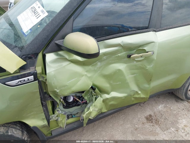 Auction sale of the 2016 Kia Soul, vin: KNDJN2A23G7844245, lot number: 45284111