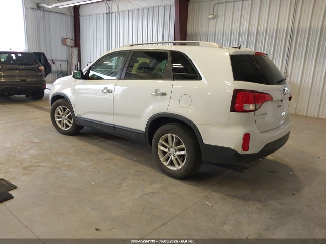 45284139 :رقم المزاد ، 5XYKTDA73FG595156 vin ، 2015 Kia Sorento Lx V6 مزاد بيع