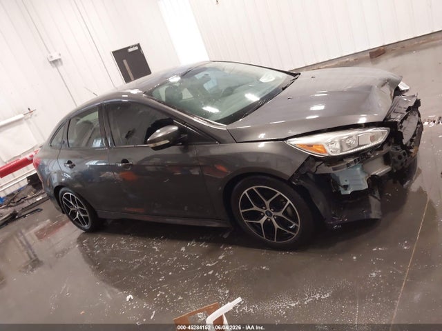 Ford FOCUS SE 2015 1FADP3F21FL241652 Image 14