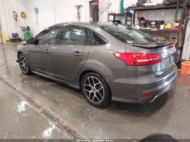 Ford FOCUS SE 2015 1FADP3F21FL241652 Image 3