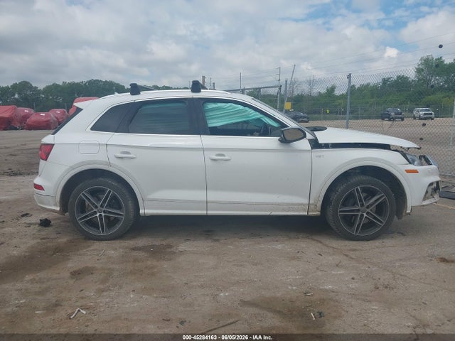 45284163 :رقم المزاد ، WA1C4AFY7J2119409 vin ، 2018 Audi Sq5 3.0t Premium Plus مزاد بيع
