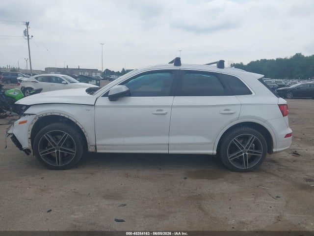 45284163 :رقم المزاد ، WA1C4AFY7J2119409 vin ، 2018 Audi Sq5 3.0t Premium Plus مزاد بيع