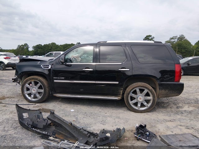 2014 Cadillac Escalade Luxury მანქანა იყიდება აუქციონზე, vin: 1GYS4BEF3ER188046, აუქციონის ნომერი: 45284182