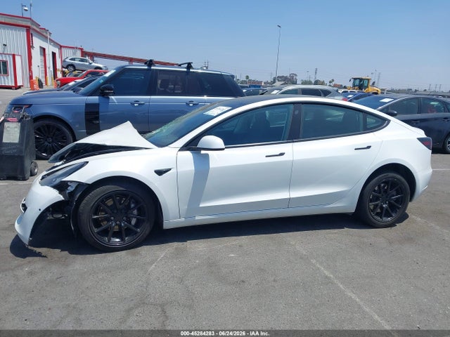 Tesla Model 3 Long Range/performance 2019 5YJ3E1EB1KF388004 Image 14