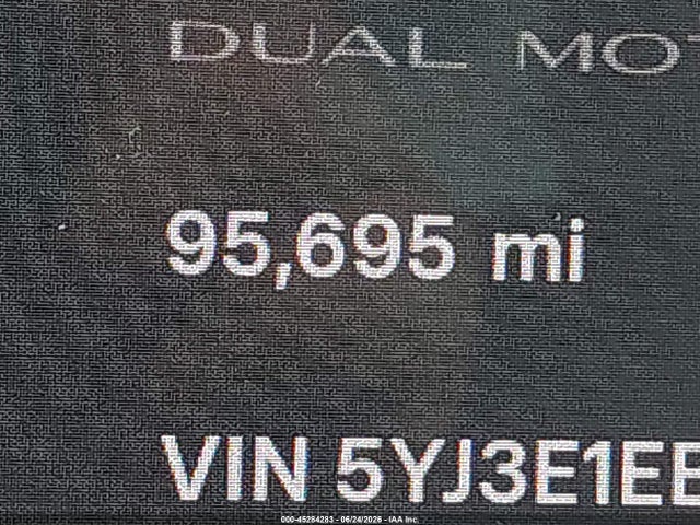 Tesla Model 3 Long Range/performance 2019 5YJ3E1EB1KF388004 Image 15