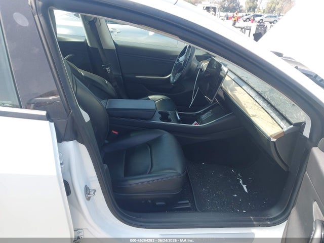 Tesla Model 3 Long Range/performance 2019 5YJ3E1EB1KF388004 Image 5