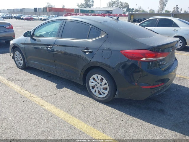 5NPD74LF6JH379563 Hyundai ELANTRA SE