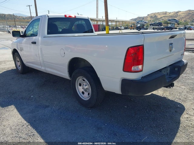 45284294 :رقم المزاد ، 3C6JR6DG4KG569430 vin ، 2019 Ram 1500 Classic Tradesman  4x2 8' Box مزاد بيع