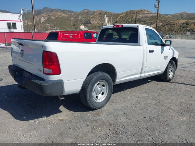 45284294 :رقم المزاد ، 3C6JR6DG4KG569430 vin ، 2019 Ram 1500 Classic Tradesman  4x2 8' Box مزاد بيع
