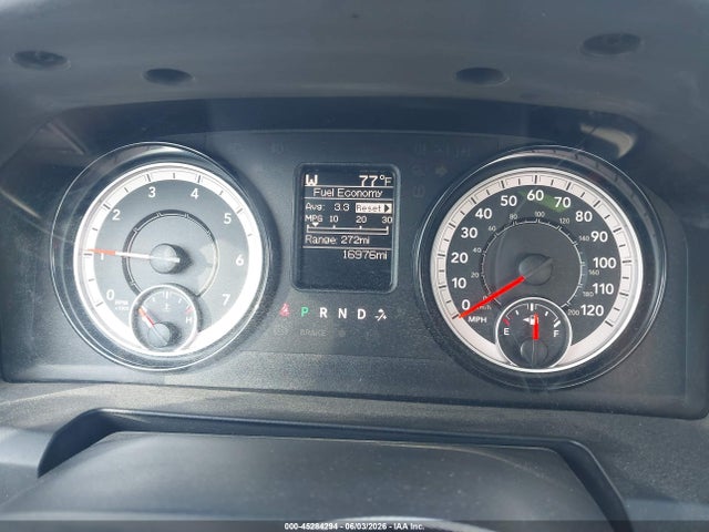 45284294 :رقم المزاد ، 3C6JR6DG4KG569430 vin ، 2019 Ram 1500 Classic Tradesman  4x2 8' Box مزاد بيع