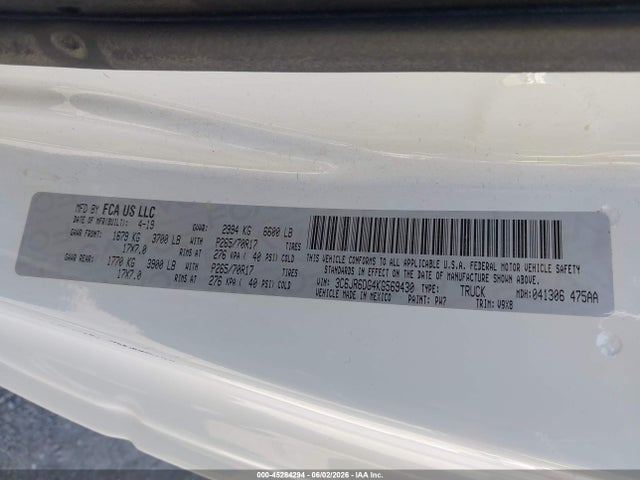 45284294 :رقم المزاد ، 3C6JR6DG4KG569430 vin ، 2019 Ram 1500 Classic Tradesman  4x2 8' Box مزاد بيع