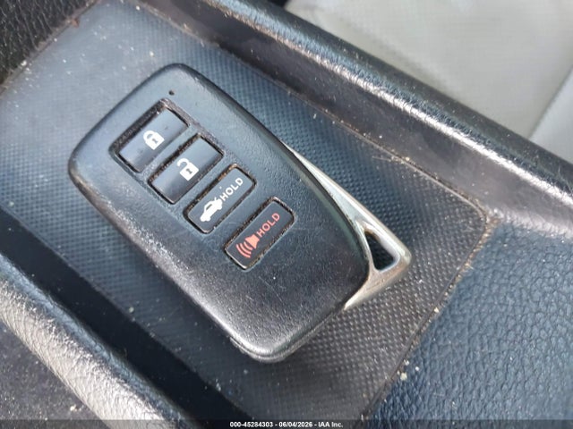 45284303 :رقم المزاد ، JTHBF1D20F5063263 vin ، 2015 Lexus Is 250 مزاد بيع