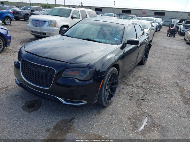 Продажа на аукционе авто 2018 Chrysler 300 Touring Awd, vin: 2C3CCARG6JH315798, номер лота: 45284312