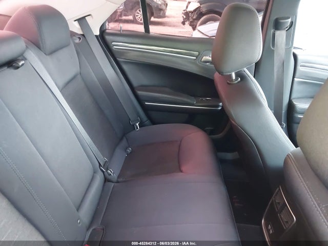 Продажа на аукционе авто 2018 Chrysler 300 Touring Awd, vin: 2C3CCARG6JH315798, номер лота: 45284312