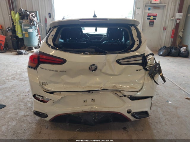 2022 Buick Encore Gx Fwd Preferred მანქანა იყიდება აუქციონზე, vin: KL4MMBS2XNB098010, აუქციონის ნომერი: 45284333