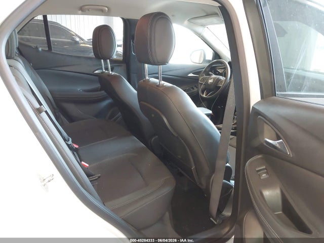 2022 Buick Encore Gx Fwd Preferred მანქანა იყიდება აუქციონზე, vin: KL4MMBS2XNB098010, აუქციონის ნომერი: 45284333