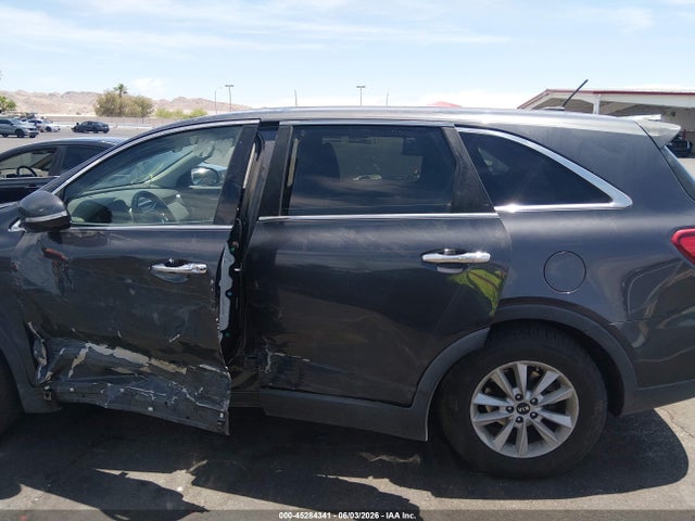 45284341 :رقم المزاد ، 5XYPGDA51KG473558 vin ، 2019 Kia Sorento 3.3l Lx مزاد بيع
