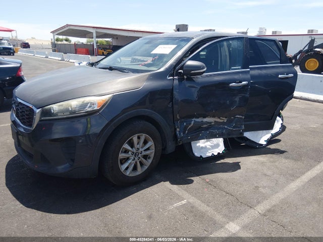45284341 :رقم المزاد ، 5XYPGDA51KG473558 vin ، 2019 Kia Sorento 3.3l Lx مزاد بيع