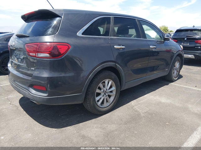 45284341 :رقم المزاد ، 5XYPGDA51KG473558 vin ، 2019 Kia Sorento 3.3l Lx مزاد بيع