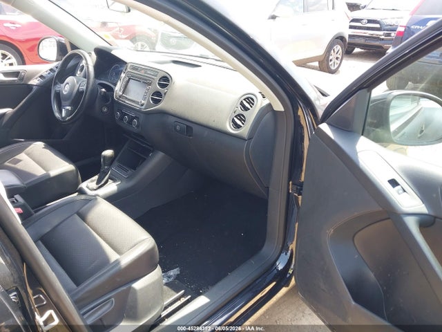 Aukcja sprzedaży 2012 Volkswagen Tiguan Se, vin: WVGBV7AX2CW565278, numer aukcji: 45284352