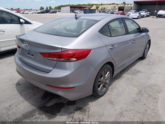 Hyundai ELANTRA SE 2017 5NPD84LF6HH029938 Image 4