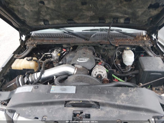 2004 Cadillac Escalade Esv Standard მანქანა იყიდება აუქციონზე, vin: 3GYFK66NX4G139400, აუქციონის ნომერი: 45284389