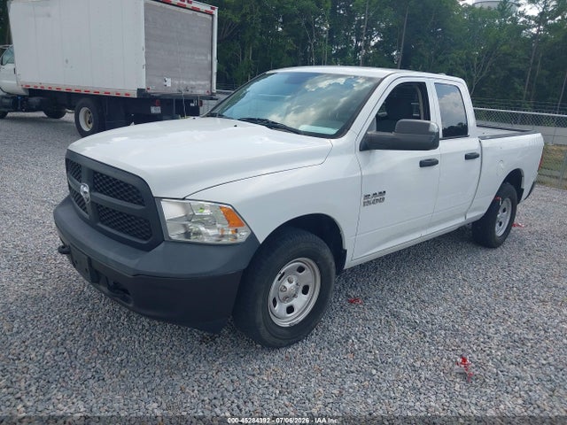 RAM 1500 2018 1C6RR7FG1JS326221 Image 2