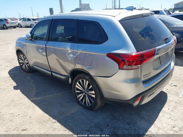 Продажа на аукционе авто 2019 Mitsubishi Outlander Se, vin: JA4AZ3A3XKZ018308, номер лота: 45284399