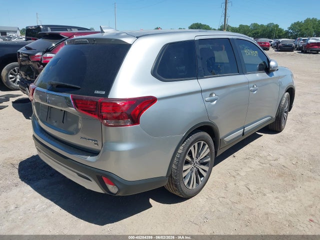 Продажа на аукционе авто 2019 Mitsubishi Outlander Se, vin: JA4AZ3A3XKZ018308, номер лота: 45284399