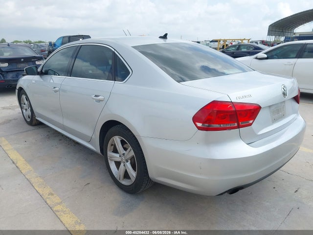 1VWAS7A35FC077564 Volkswagen Passat 1.8t Limited Edition