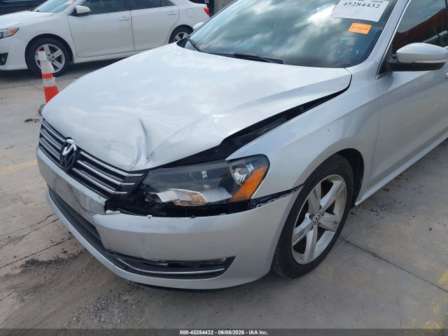 1VWAS7A35FC077564 Volkswagen Passat 1.8t Limited Edition