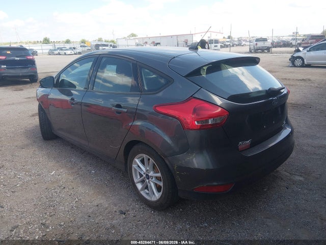 1FADP3K22GL361063 Ford FOCUS SE