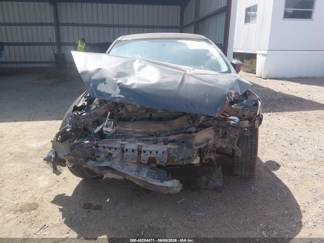 1FADP3K22GL361063 Ford FOCUS SE