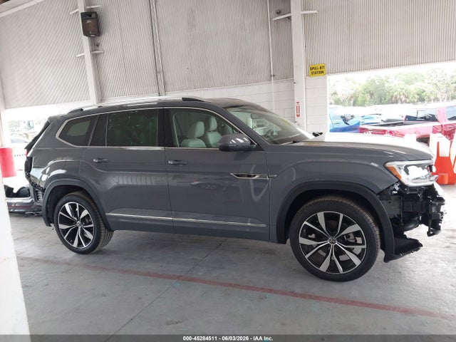 1V2FN2CA6TC525710 Volkswagen Atlas Sel Premium R-line