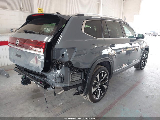 1V2FN2CA6TC525710 Volkswagen Atlas Sel Premium R-line