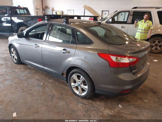 45284613 :رقم المزاد ، 1FADP3F24DL261343 vin ، 2013 Ford Focus Se مزاد بيع