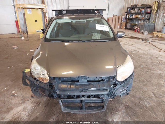 45284613 :رقم المزاد ، 1FADP3F24DL261343 vin ، 2013 Ford Focus Se مزاد بيع