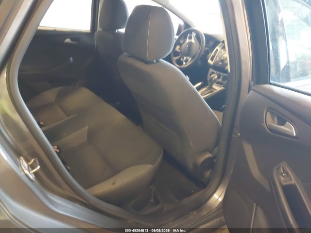 45284613 :رقم المزاد ، 1FADP3F24DL261343 vin ، 2013 Ford Focus Se مزاد بيع