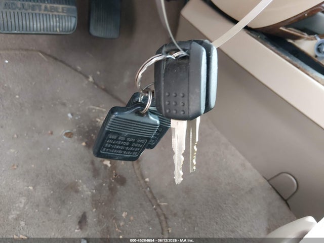 2000 Mercury Sable Ls მანქანა იყიდება აუქციონზე, vin: 1MEFM53S6YA636807, აუქციონის ნომერი: 45284654
