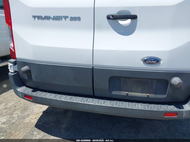Ford Transit-350 2018 1FTBW2XM3JKB31232 Image 15