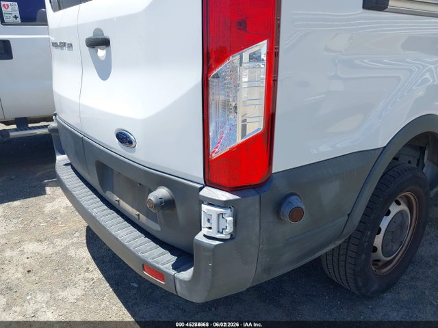 Ford Transit-350 2018 1FTBW2XM3JKB31232 Image 16