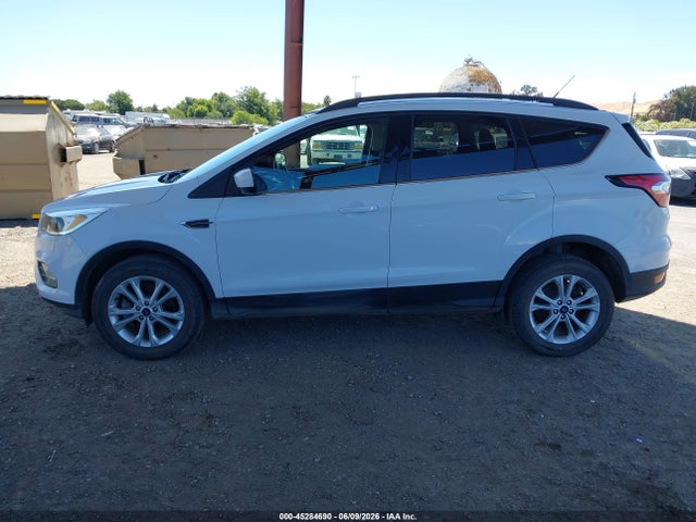 Ford ESCAPE SE 2018 1FMCU9GD5JUD08690 Image 15