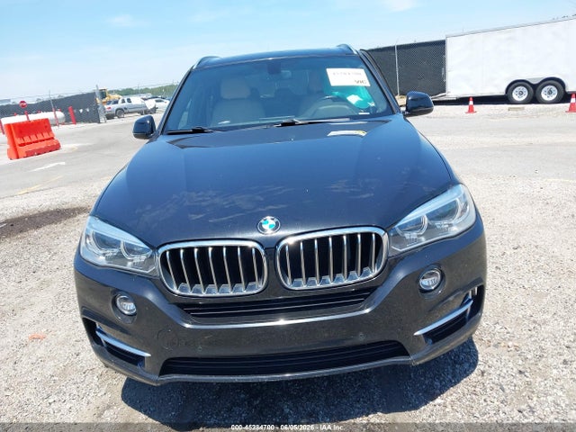 45284700 :رقم المزاد ، 5UXKR2C35H0X03734 vin ، 2017 Bmw X5 Sdrive35i مزاد بيع