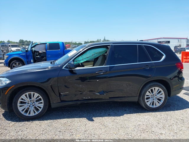 45284700 :رقم المزاد ، 5UXKR2C35H0X03734 vin ، 2017 Bmw X5 Sdrive35i مزاد بيع