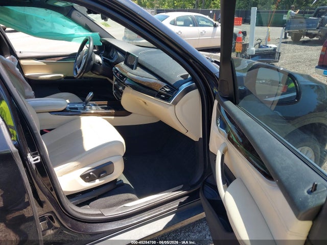 45284700 :رقم المزاد ، 5UXKR2C35H0X03734 vin ، 2017 Bmw X5 Sdrive35i مزاد بيع