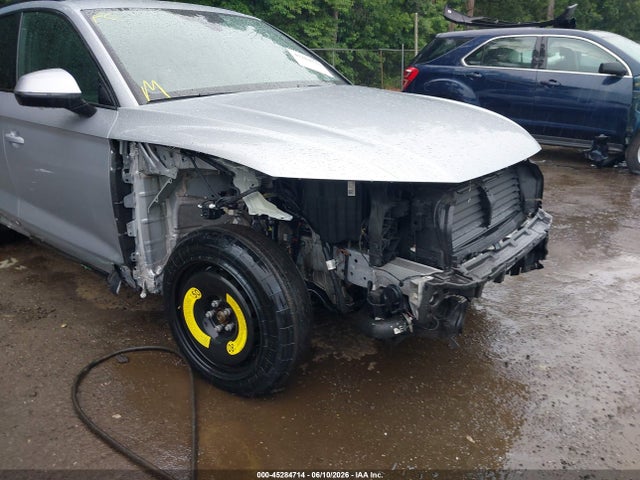 45284714 :رقم المزاد ، WA1EAAFY3N2124985 vin ، 2022 Audi Q5 Premium Plus 45 Tfsi S Line Quattro S Tronic مزاد بيع