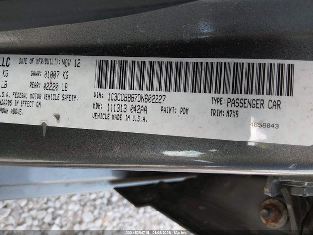 45284719 :رقم المزاد ، 1C3CCBBB7DN602227 vin ، 2013 Chrysler 200 Touring مزاد بيع