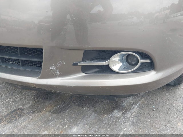 45284752 :رقم المزاد ، 1G4GC5GD3BF193574 vin ، 2011 Buick Lacrosse Cxl مزاد بيع