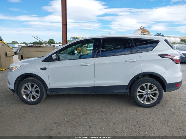 Ford ESCAPE SE 2017 1FMCU9GD1HUE18467 Image 15